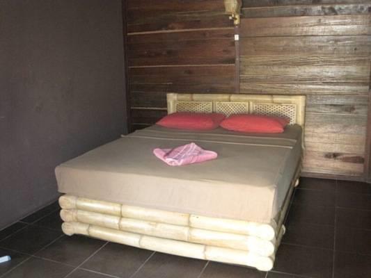 Alexyane Paradise Bungalow กีลีตราวางัน ภายนอก รูปภาพ
