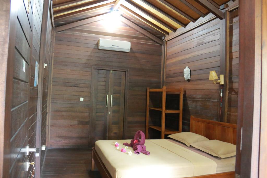 Alexyane Paradise Bungalow กีลีตราวางัน ภายนอก รูปภาพ