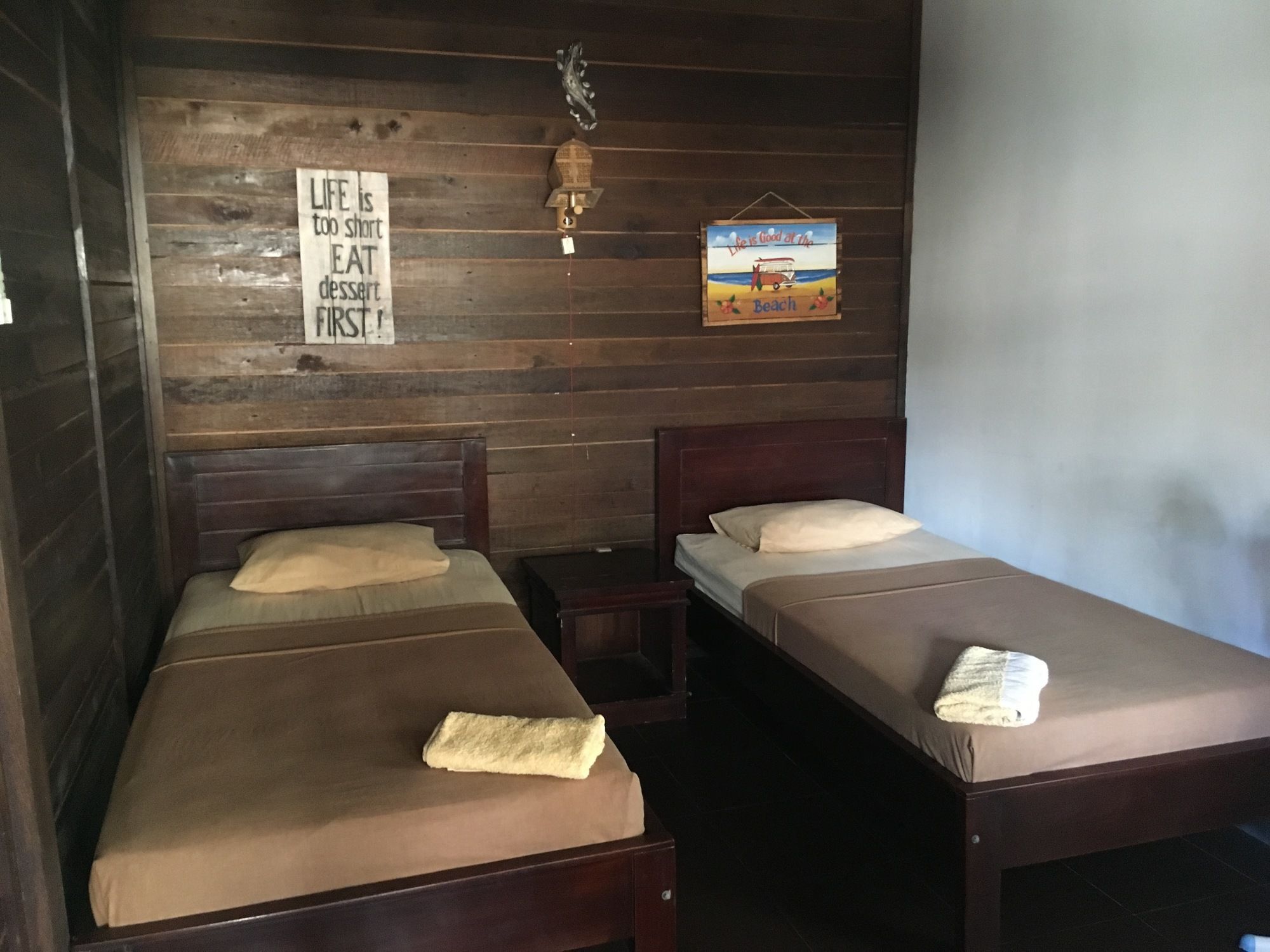 Alexyane Paradise Bungalow กีลีตราวางัน ภายนอก รูปภาพ
