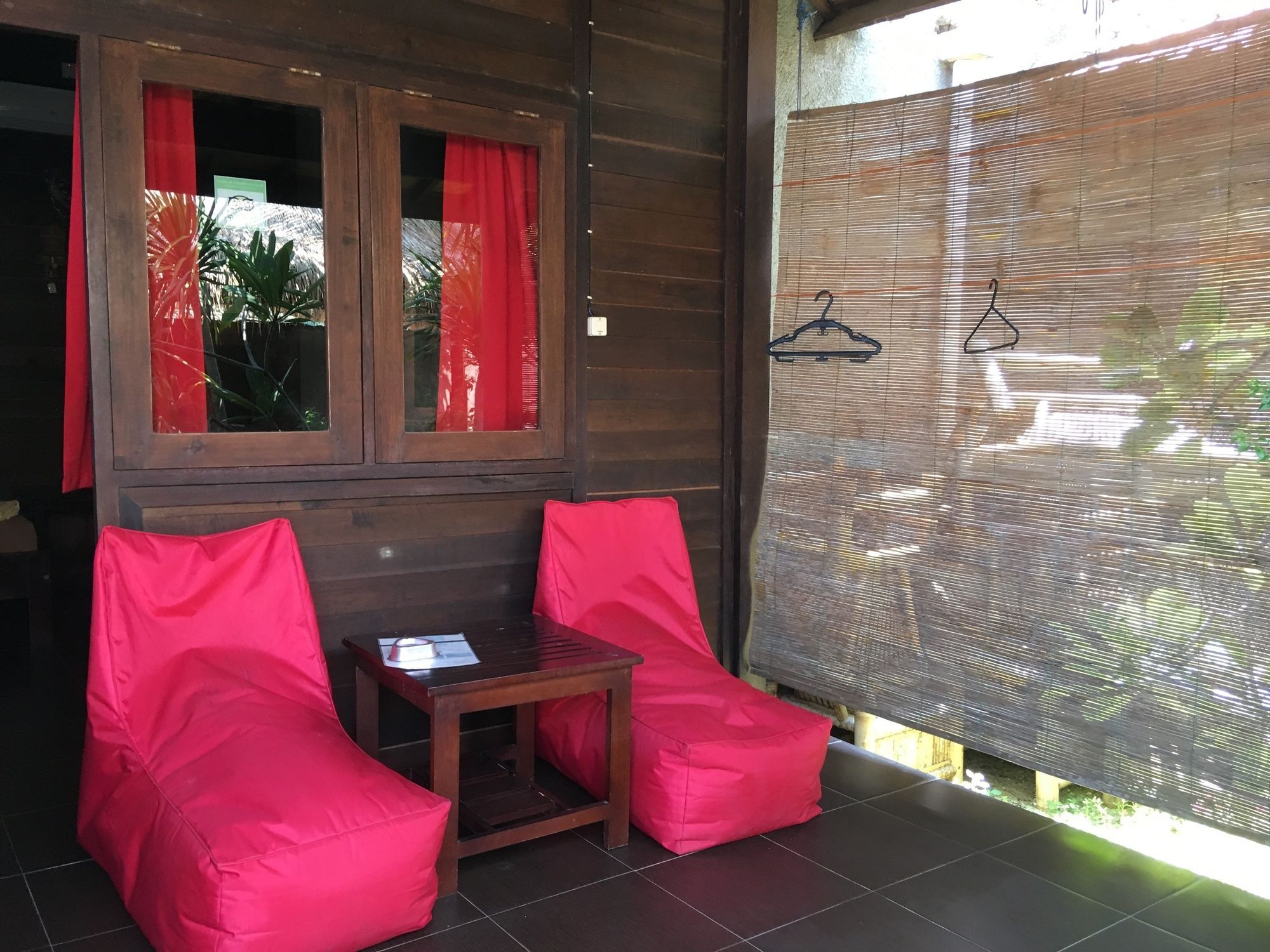 Alexyane Paradise Bungalow กีลีตราวางัน ภายนอก รูปภาพ